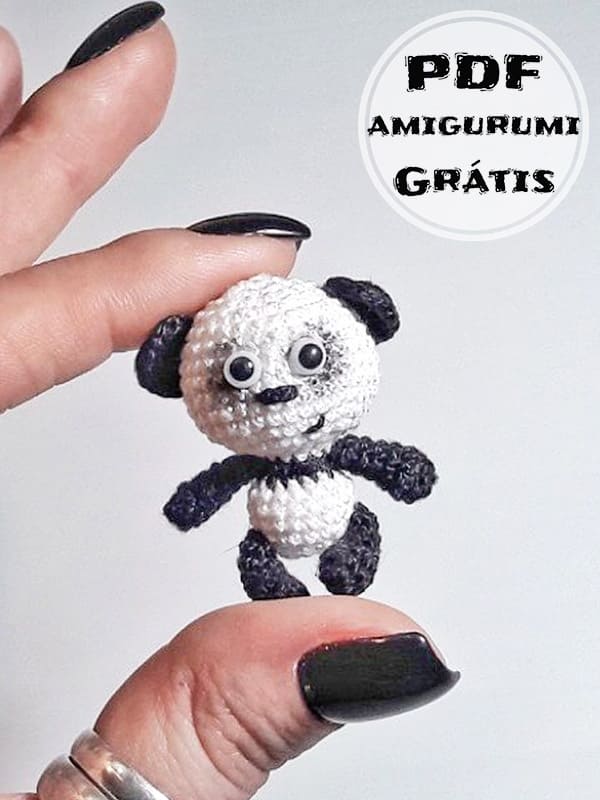Mini Chaveiro Panda Amigurumi Receita de PDF Grátis 