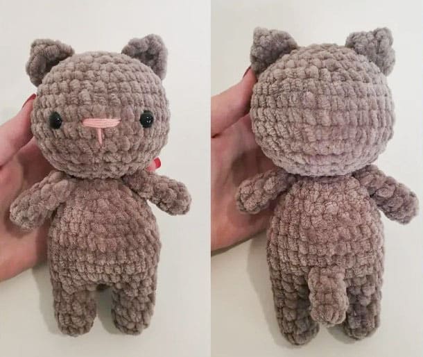 Adorável Pelúcia Gato Amigurumi Receita Grátis em PDF